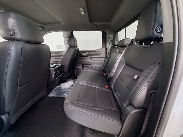 2026 GMC Sierra 1500 SLT - Photo 25