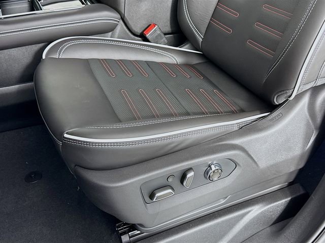 2026 GMC Yukon XL AT4 Ultimate - Photo 20