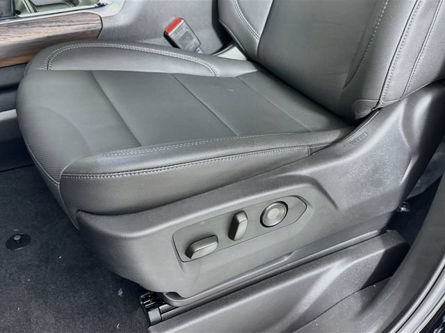 2026 GMC Sierra 1500 SLT - Photo 19