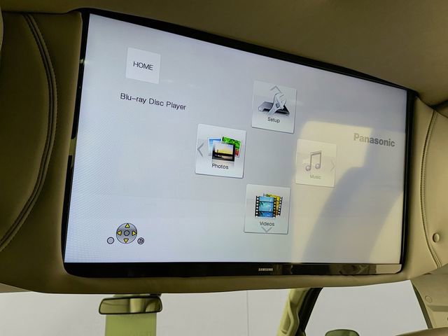 2025 GMC Savana Cargo Work Van - Photo 23