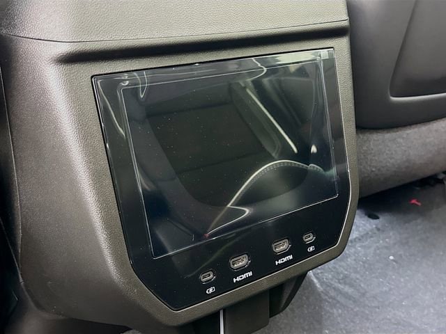 2026 GMC Yukon XL AT4 Ultimate - Photo 28