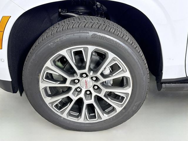 2026 GMC Yukon XL Denali - Photo 35