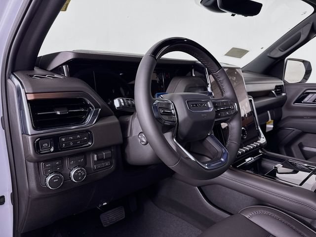 2026 GMC Yukon XL Denali - Photo 9