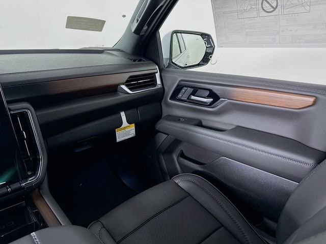 2026 GMC Yukon XL Denali - Photo 25