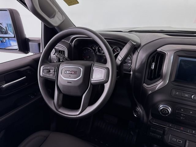 2026 GMC Sierra 3500 Chassis Cab Pro - Photo 19