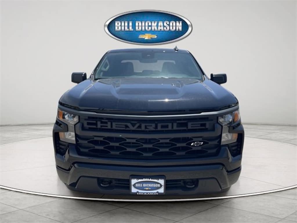 New 2025 Chevrolet Silverado 1500 Custom Truck