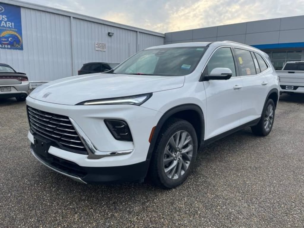 Used 2025 Buick Enclave Preferred SUV