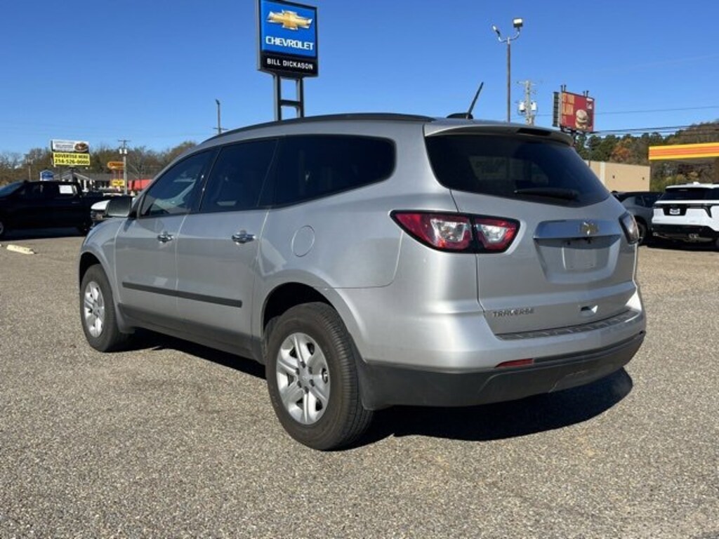 Used 2017 Chevrolet Traverse LS SUV