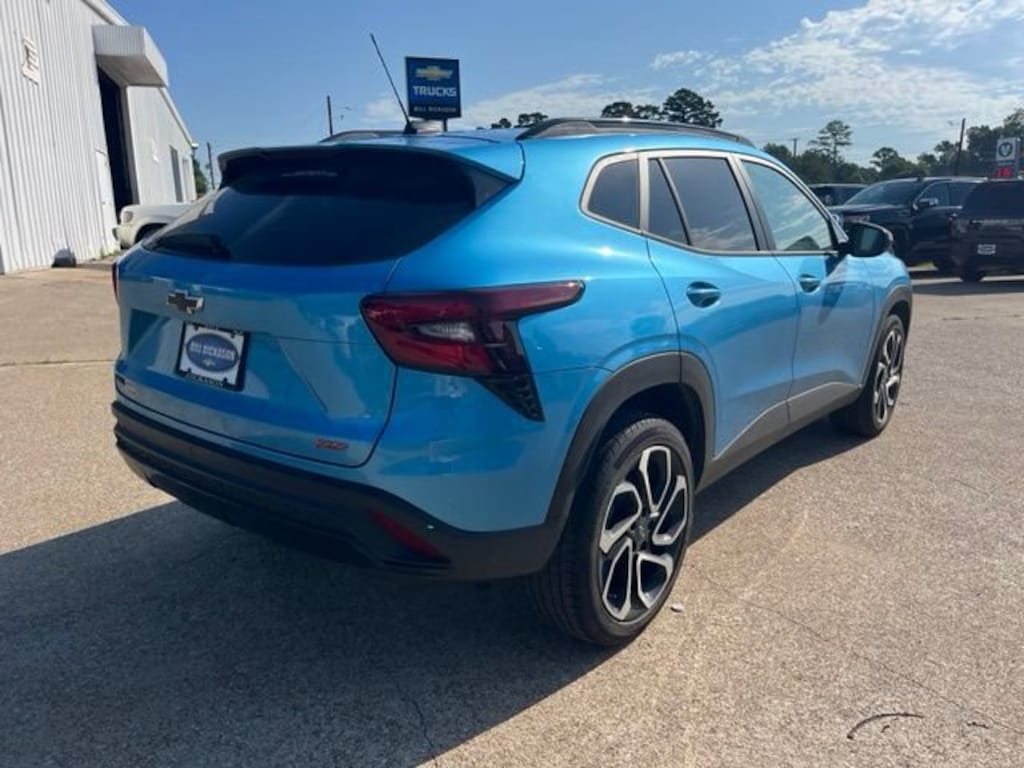 Used 2025 Chevrolet Trax 2RS SUV