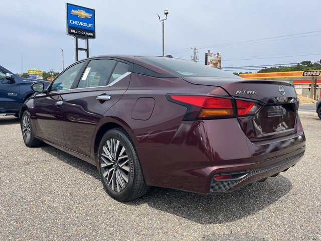 2024 Nissan Altima 2.5 SV photo 3