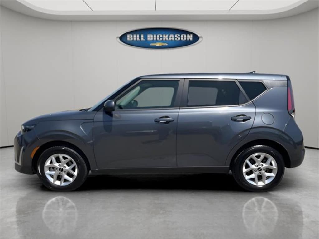 Used 2023 Kia Soul LX