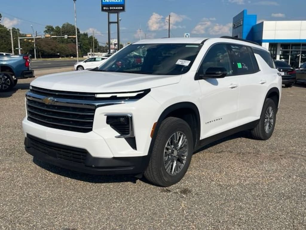 Used 2026 Chevrolet Traverse LT SUV