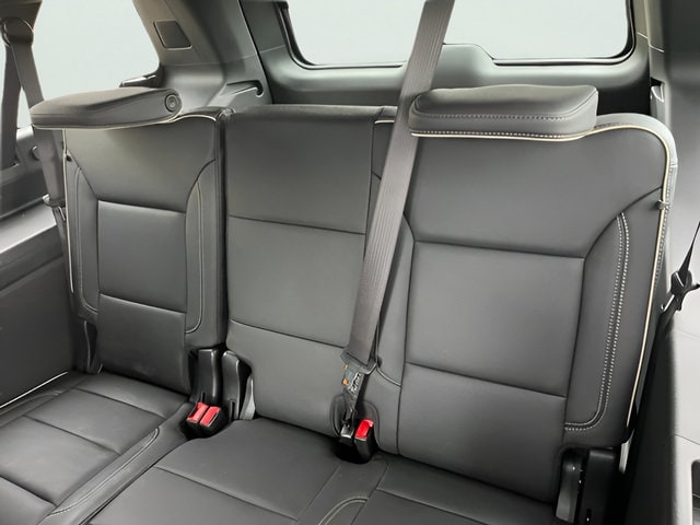 2026 Chevrolet Suburban Premier - Photo 31