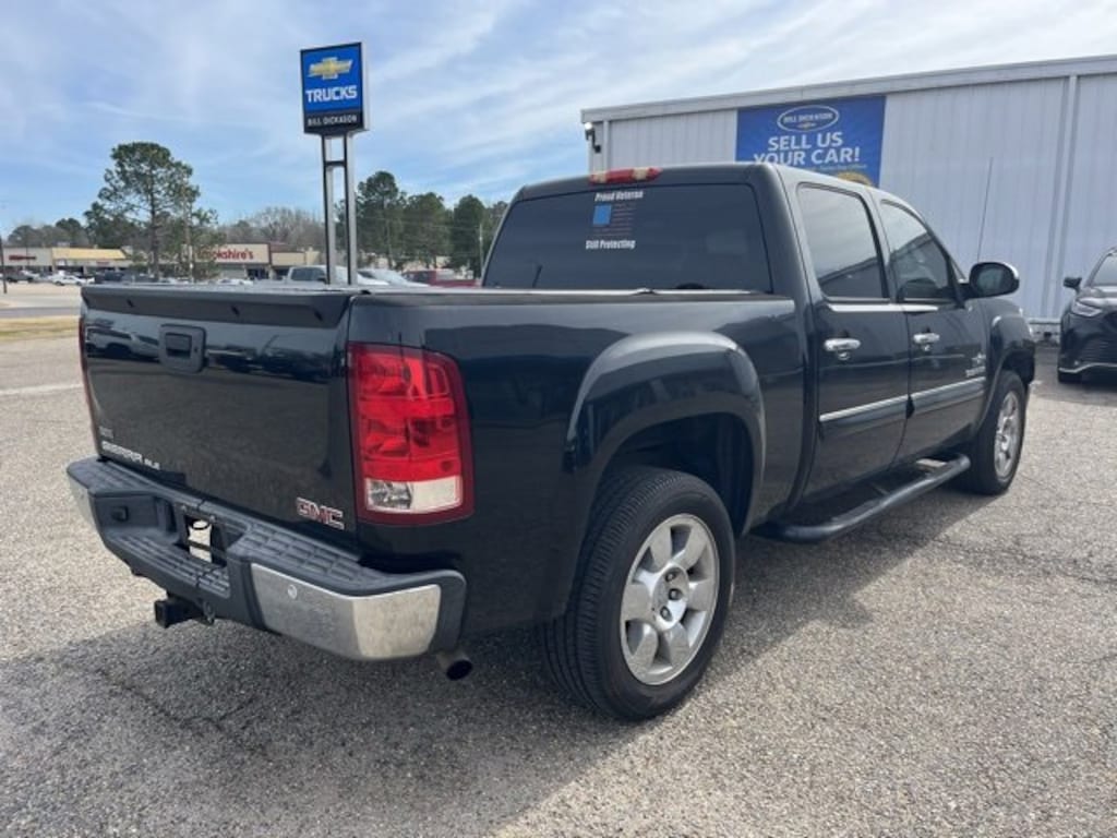 Used 2011 GMC Sierra 1500 SLE Truck
