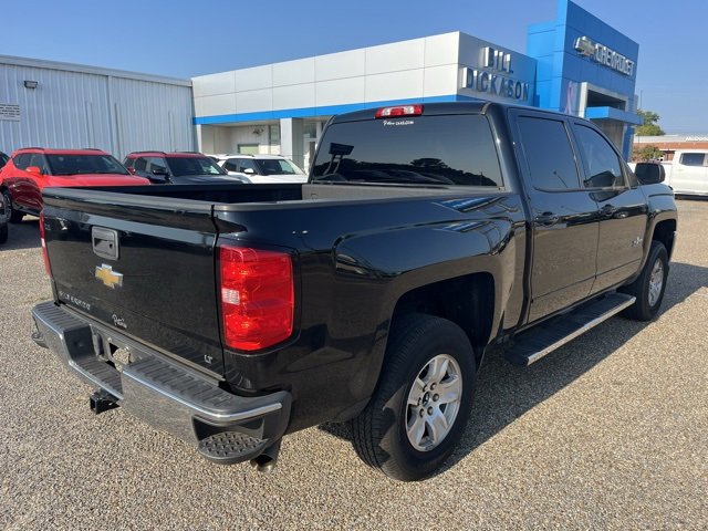 2018 Chevrolet Silverado 1500 LT photo 3