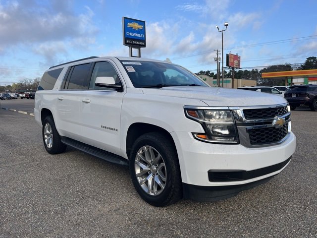 2020 Chevrolet Suburban LT's photo