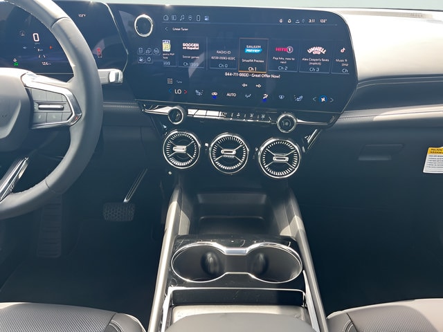 2025 Chevrolet Blazer EV LT - Photo 24