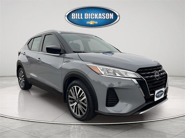 2023 Nissan Kicks SV's photo