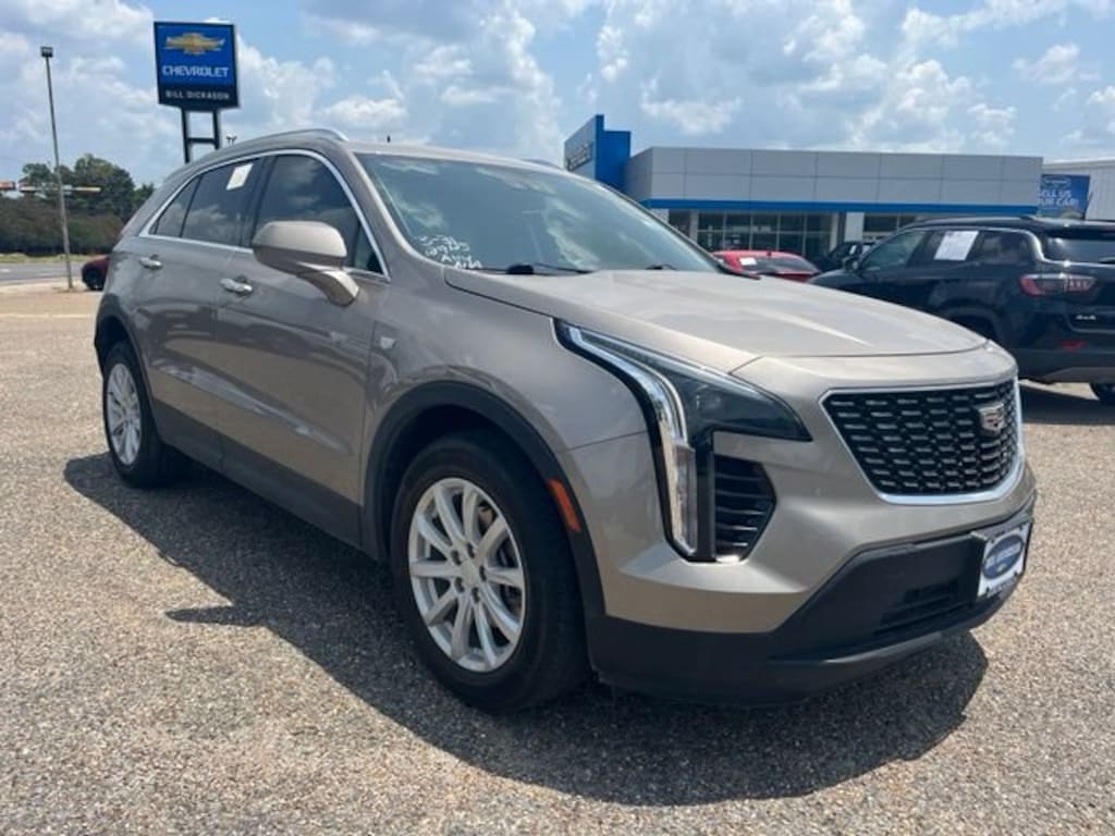 Used 2023 CADILLAC XT4 FWD Luxury SUV