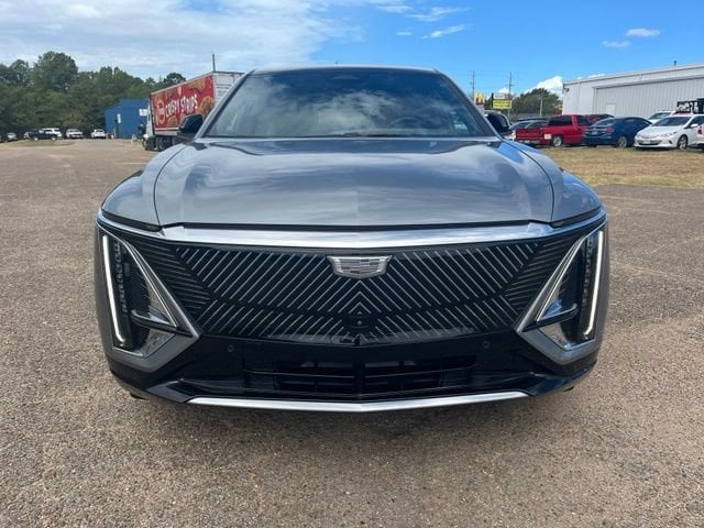 Used 2024 Cadillac LYRIQ Tech with VIN 1GYKPMRK2RZ100975 for sale in Gladewater, TX