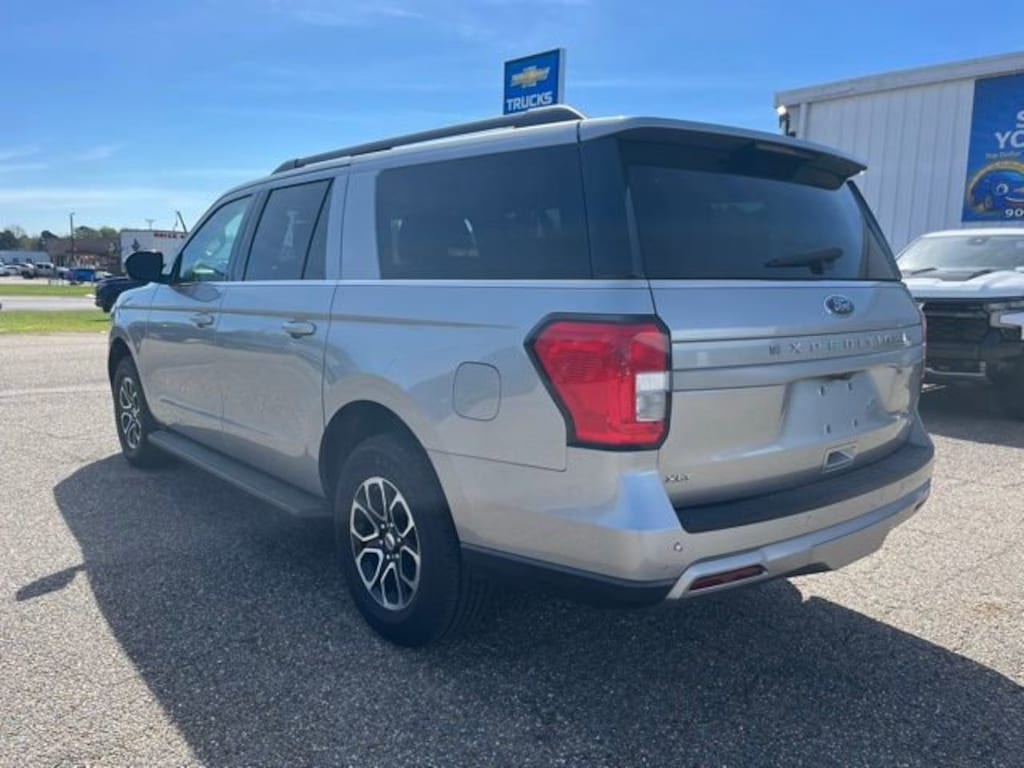 Used 2024 Ford Expedition Max XLT