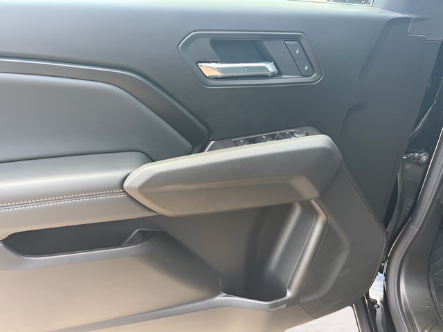 2026 Chevrolet Colorado LT - Photo 12