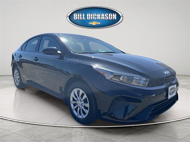 2022 Kia FORTE FE's photo