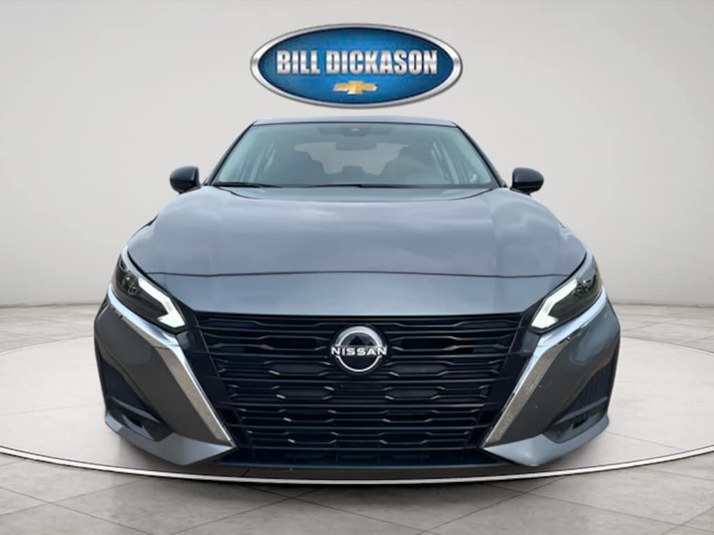 Used 2025 Nissan Altima SV