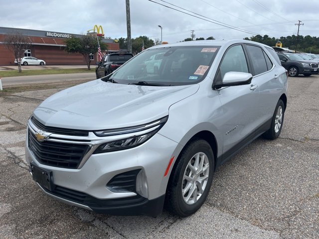 Used 2022 Chevrolet Equinox LT with VIN 3GNAXJEV9NL157067 for sale in Gladewater, TX