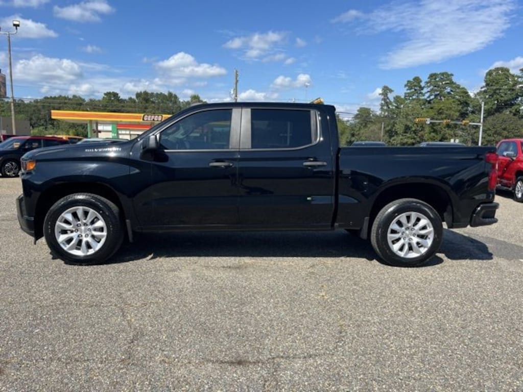 Used 2021 Chevrolet Silverado 1500 Custom Truck
