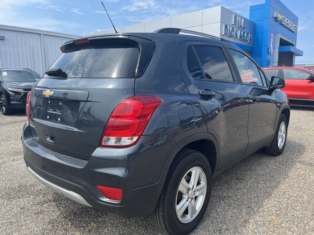 2021 Chevrolet Trax LT photo 4