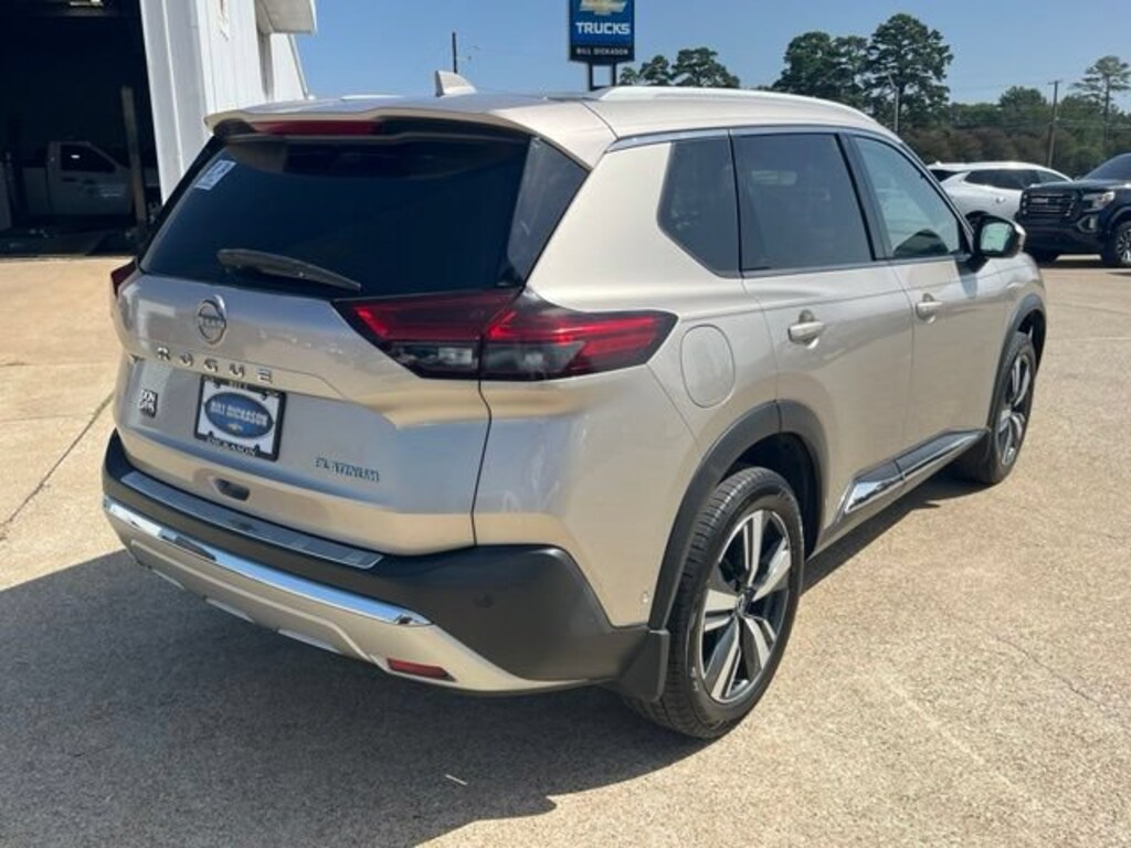 Used 2022 Nissan Rogue Platinum