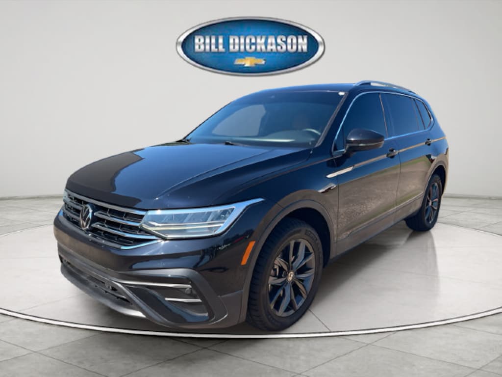 Used 2023 Volkswagen Tiguan SE