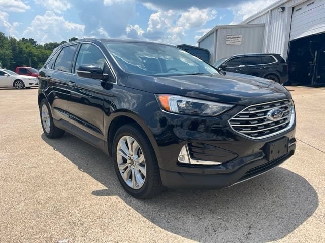 2024 Ford Edge Titanium AWD's photo