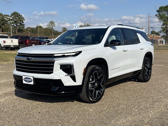 2026 Chevrolet Traverse High Country photo 3