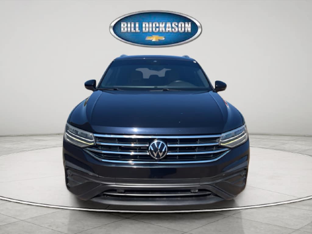 Used 2023 Volkswagen Tiguan SE
