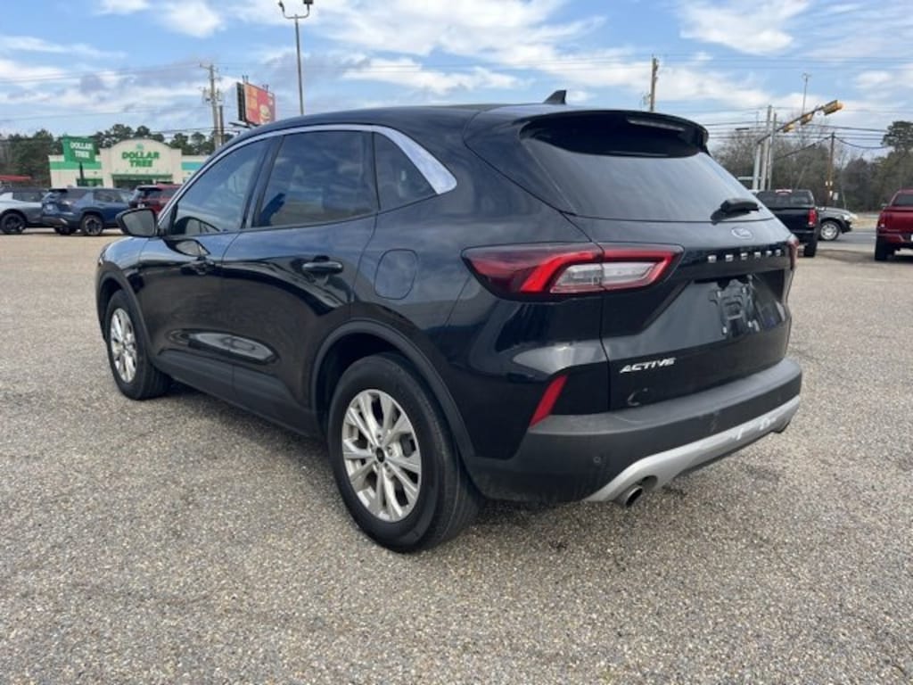 Used 2024 Ford Escape Active