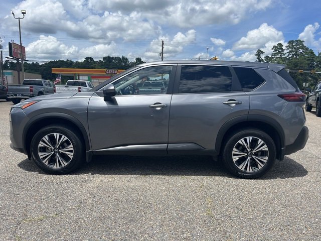 2023 Nissan Rogue SV photo 4
