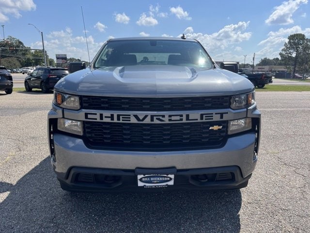 Used 2020 Chevrolet Silverado 1500 Custom with VIN 3GCPWBEH3LG196569 for sale in Gladewater, TX