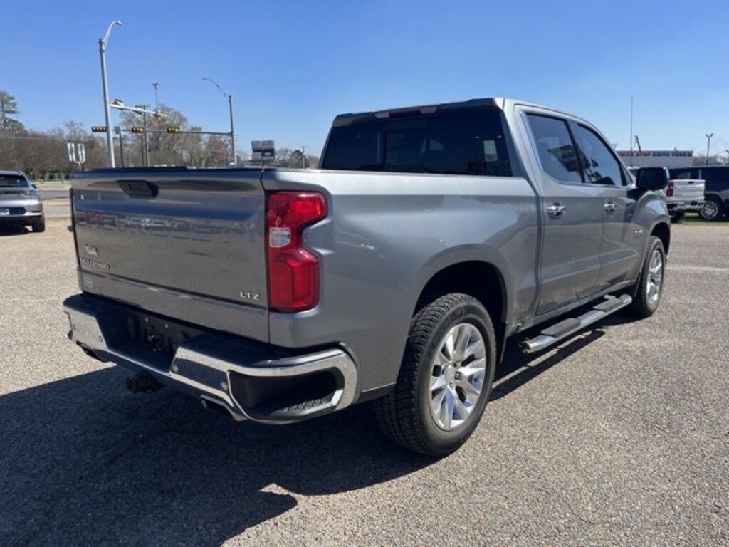 Used 2020 Chevrolet Silverado 1500 LTZ Truck