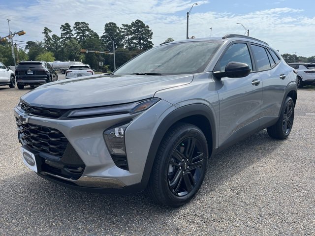 2025 Chevrolet Trax ACTIV photo 3