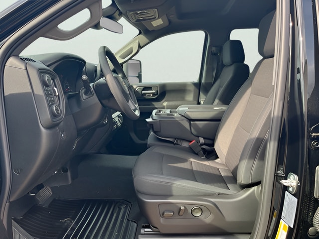 2026 Chevrolet Silverado 2500 HD Custom - Photo 14