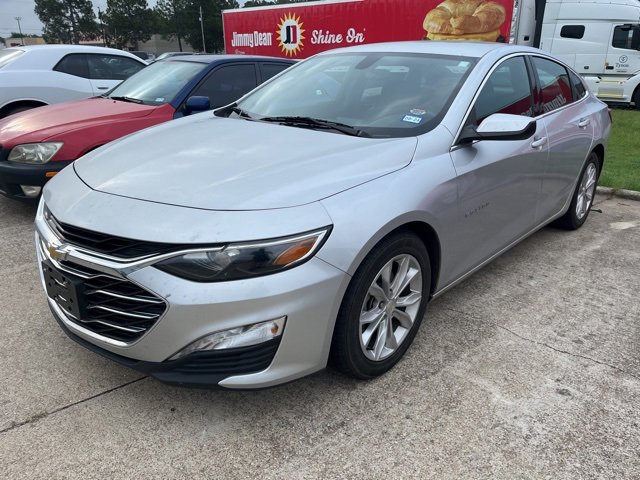 Used 2021 Chevrolet Malibu 1LT with VIN 1G1ZD5ST6MF070842 for sale in Gladewater, TX