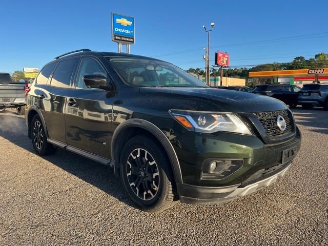 2019 Nissan Pathfinder SL