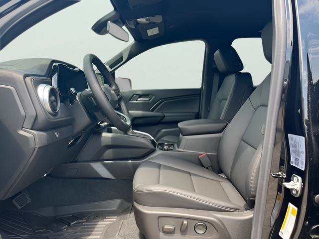 2026 Chevrolet Colorado LT - Photo 14