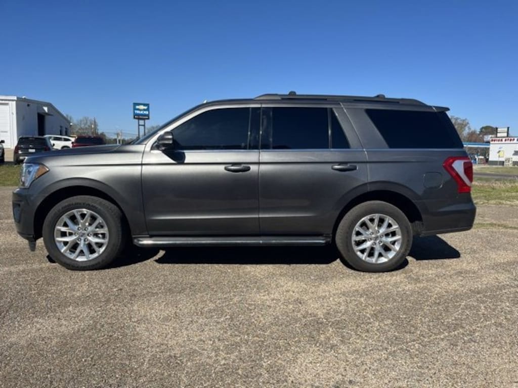 Used 2021 Ford Expedition XLT