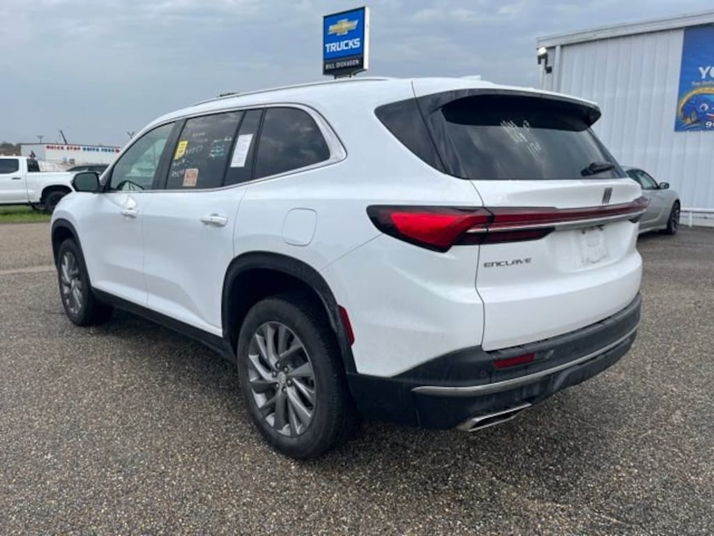 Used 2025 Buick Enclave Preferred SUV