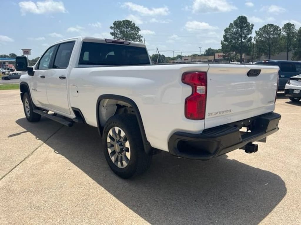 Used 2025 Chevrolet Silverado 2500 HD Custom Truck