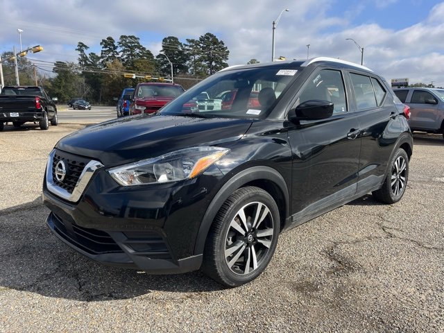 Used 2020 Nissan Kicks SV with VIN 3N1CP5CVXLL478451 for sale in Gladewater, TX