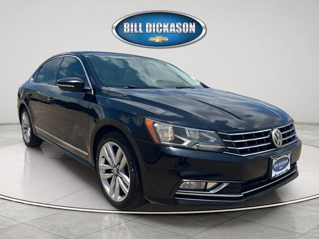 2016 Volkswagen Passat 2.0L SEL Auto's photo